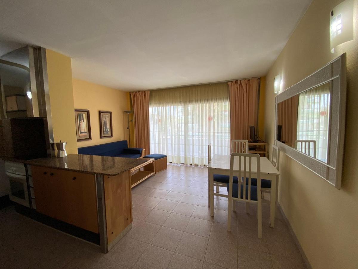 Apartamento Cerca De Playa Salou Bagian luar foto